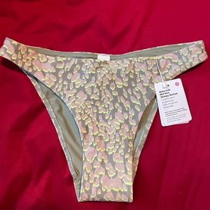 Lulu swim bottoms